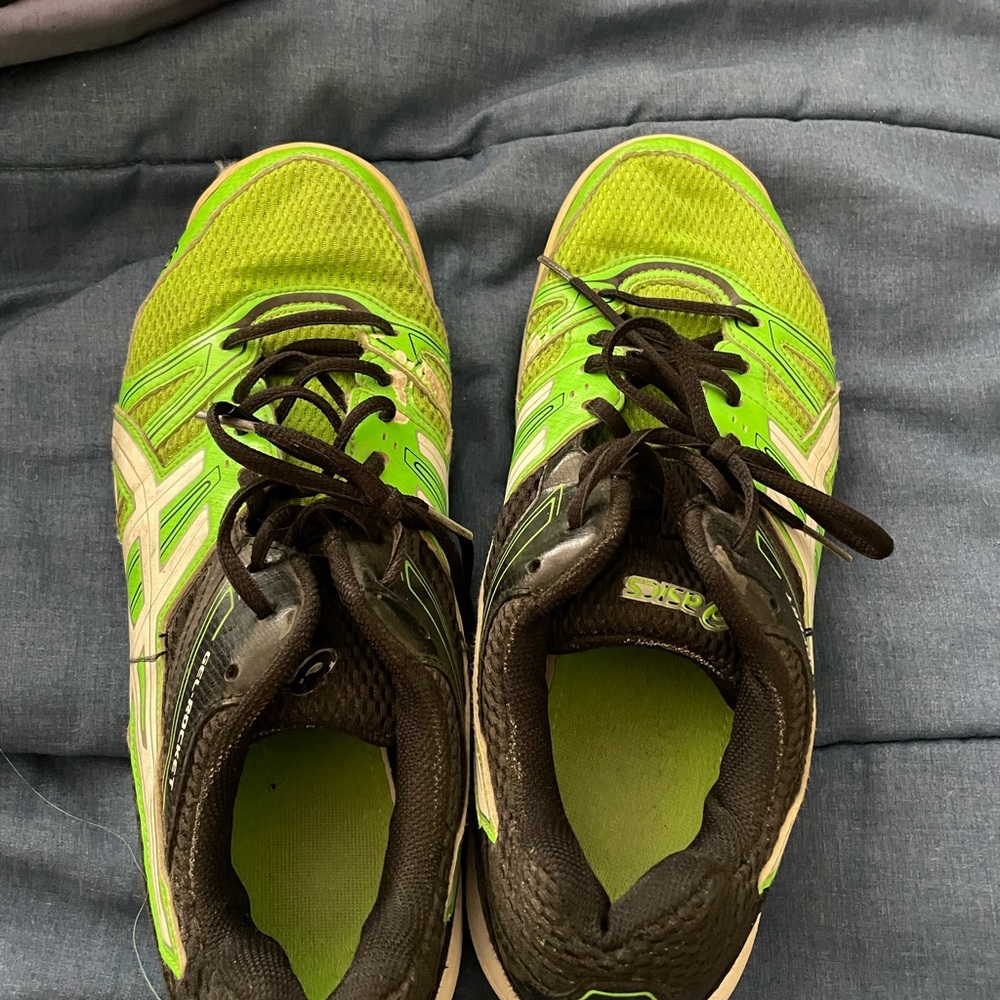 ACICS Mens Volleyball shoes